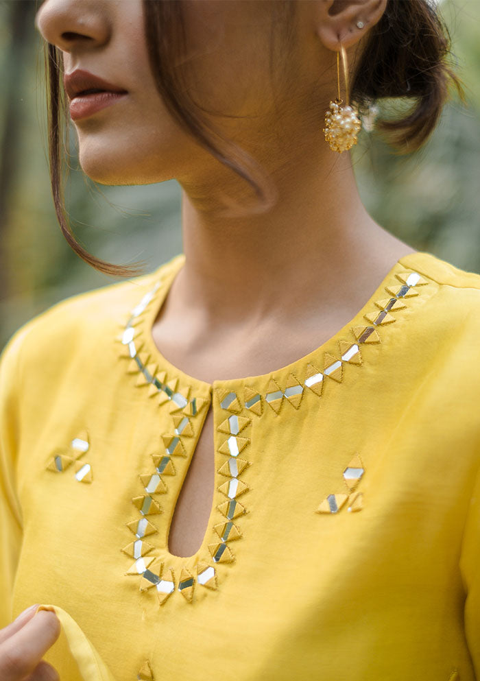 Yellow Lucknowi Chikankari Rayon Kurti With Cotton Pant Decoration  Material: Paint at Best Price in Lucknow | Adks